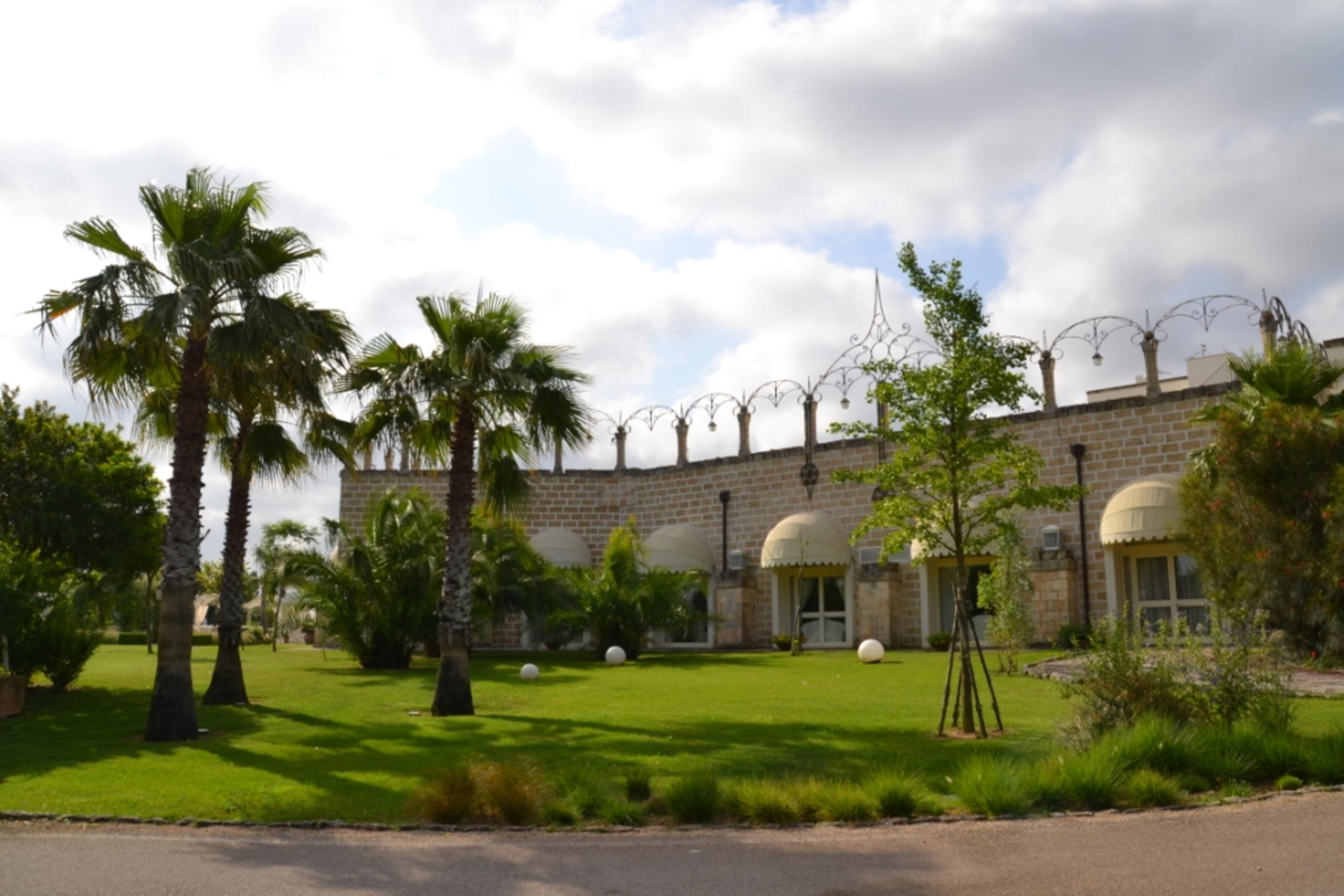 Sangiorgio Resort & Spa Cutrofiano Exterior photo