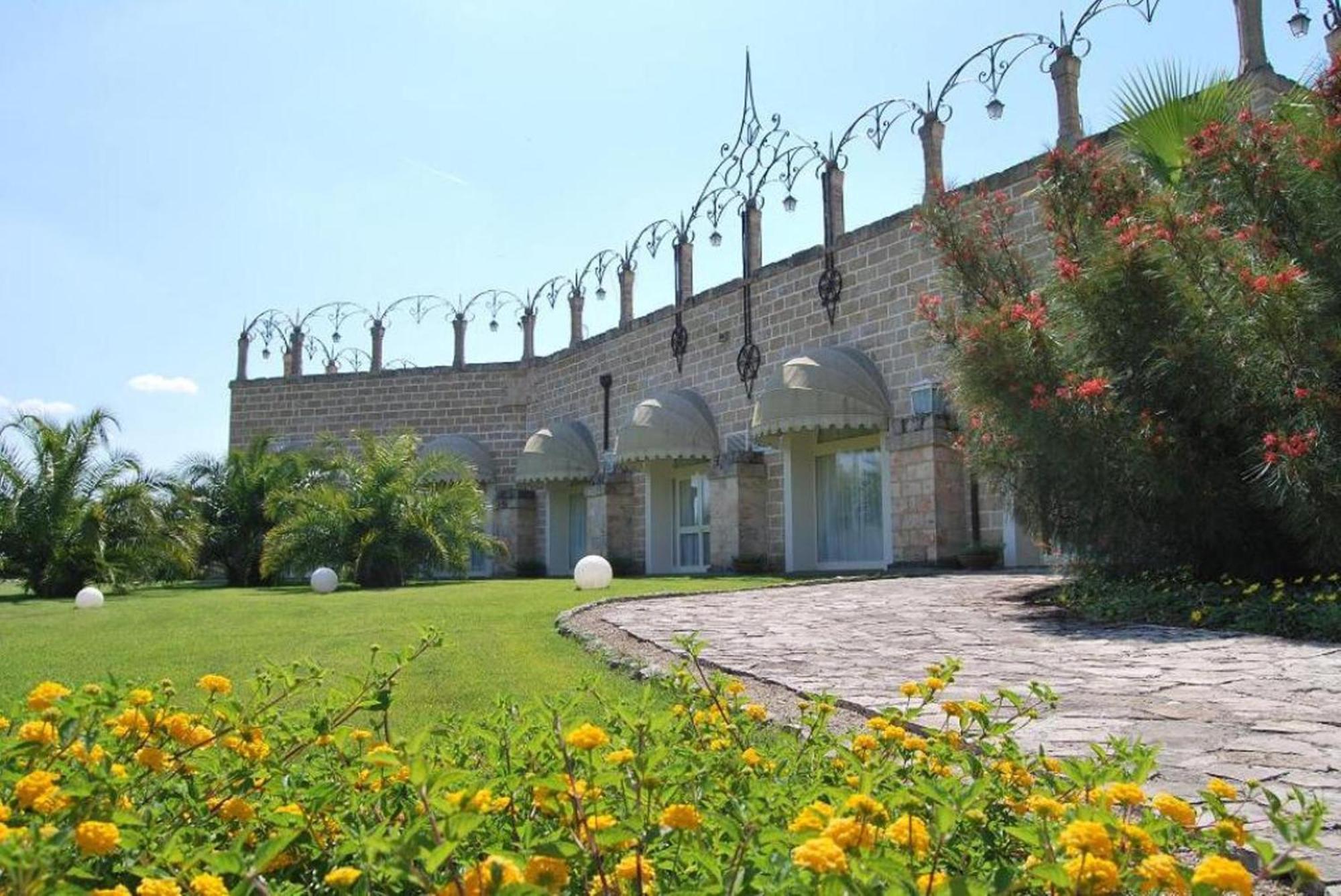 Sangiorgio Resort & Spa Cutrofiano Exterior photo